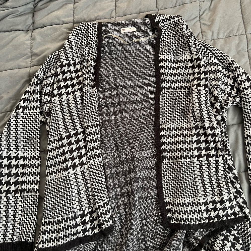 Ladies oversized cardigan